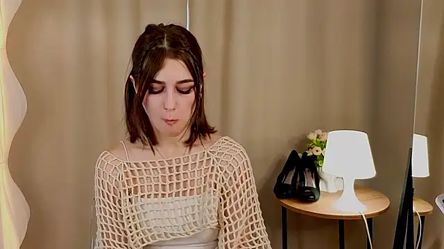 HaIinaDifabio Adlı Modelin Canlı XXX Sohbeti