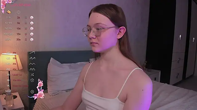 Chat +18 de luv_tessa ao vivo