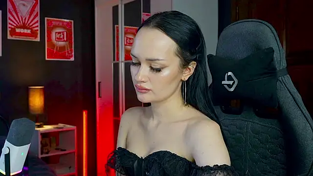 Chat +18 de QueenAliss ao vivo