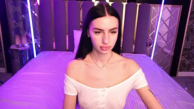 Snow_WhiteeeX Live XXX-chat