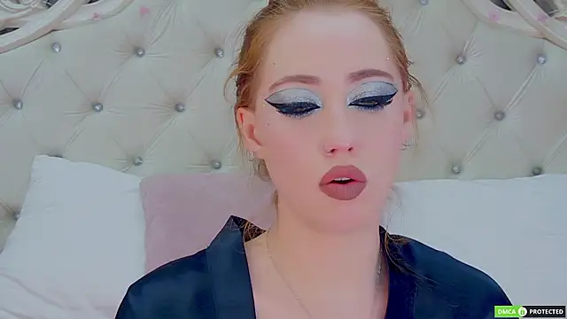 TinaBrook Chat XXX live