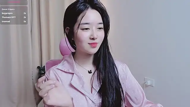 Miu-999 Chat XXX live