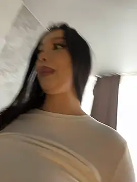 kiss_Lissa লাইভ XXX চ্যাট