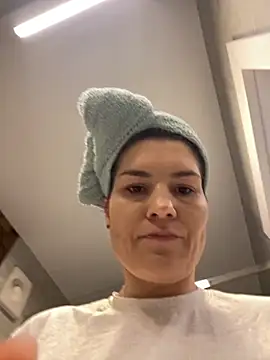 Ms-Lust1- live XXX chat