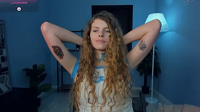 RayaNenlia: απευθείας συνομιλία ΧΧΧ