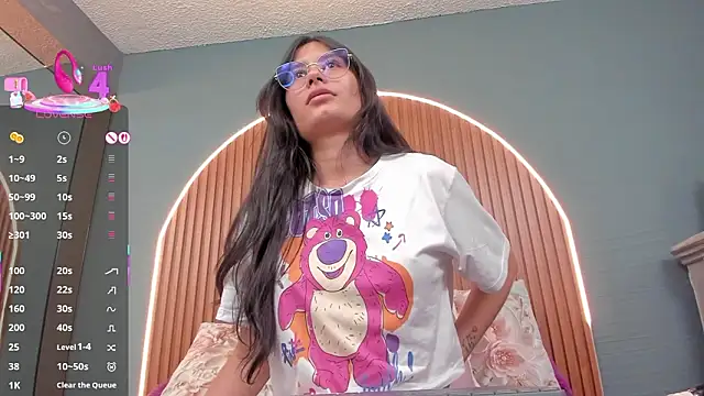 NayeCloud Chat XXX live