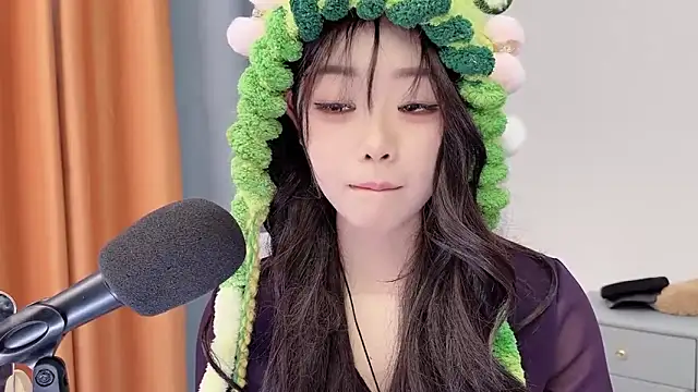 smalldaisy: онлайн-секс-чат