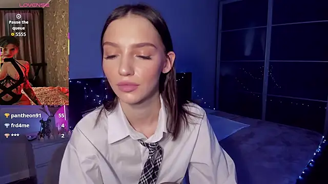 SophieCatty Chat XXX in diretta