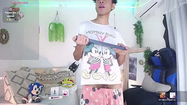 huge_armound Live XXX-chat