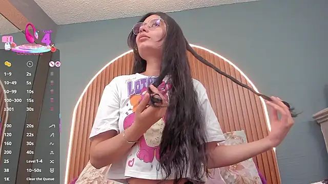 NayeCloud: онлайн-секс-чат