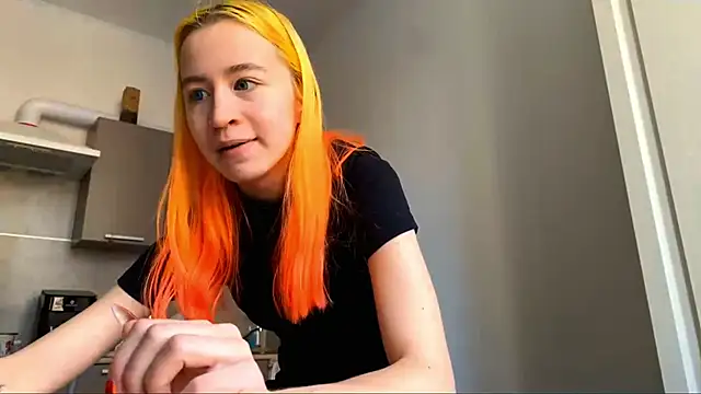 EmilyHein: онлайн-секс-чат