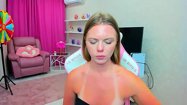 Strawberrye – Naživo XXX chat