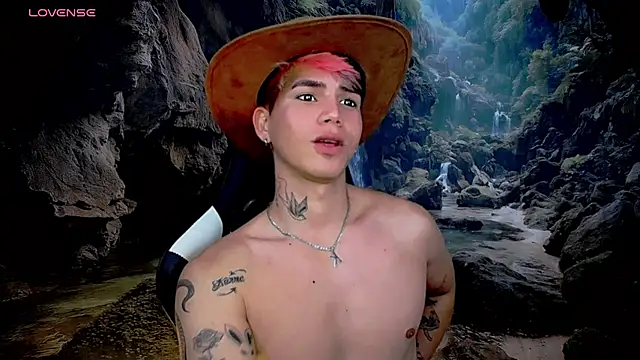 Chatroom XXX en direct de Tayson_Rivers