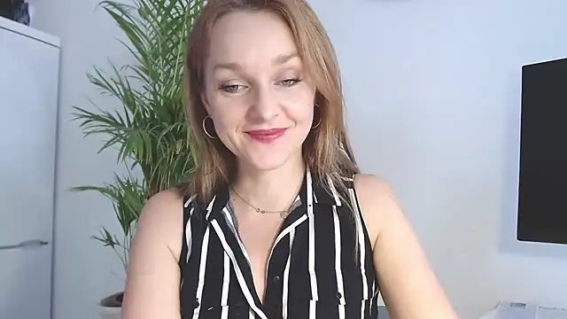 AliciaDesire Live XXX-chat