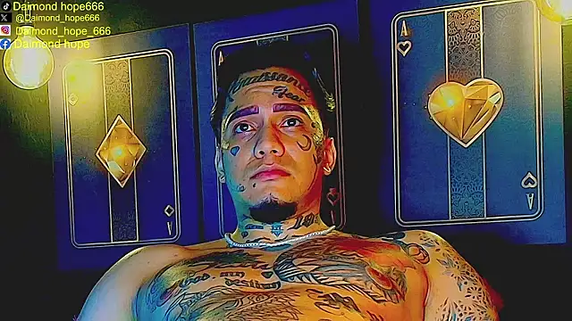 daimond_hope666 Show in webcam