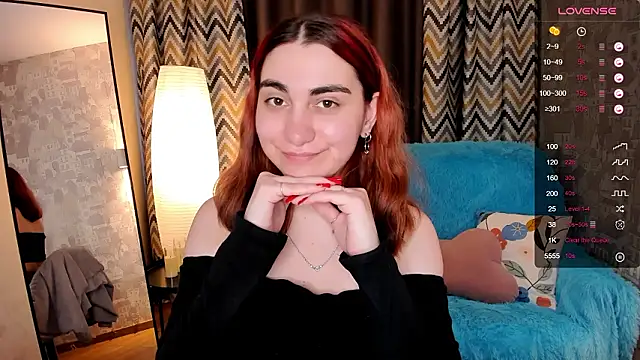 hannacheekss_: απευθείας συνομιλία ΧΧΧ