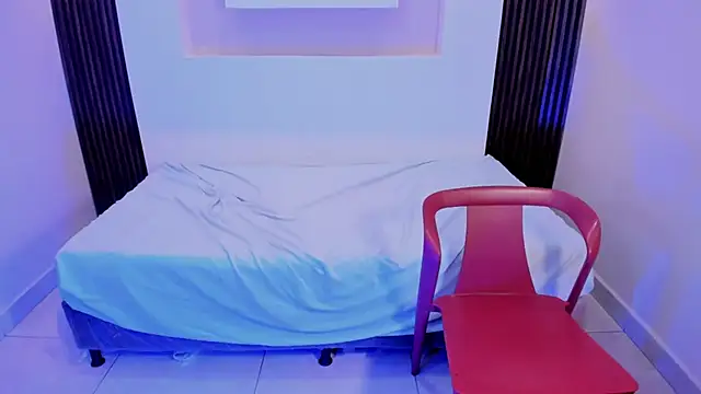 Chatroom XXX en direct de NataliaDream6