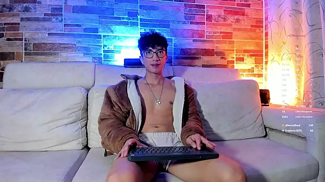 Chatroom XXX en direct de mhatias_