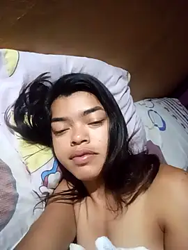 Rocioardiente Adlı Modelin Canlı XXX Sohbeti