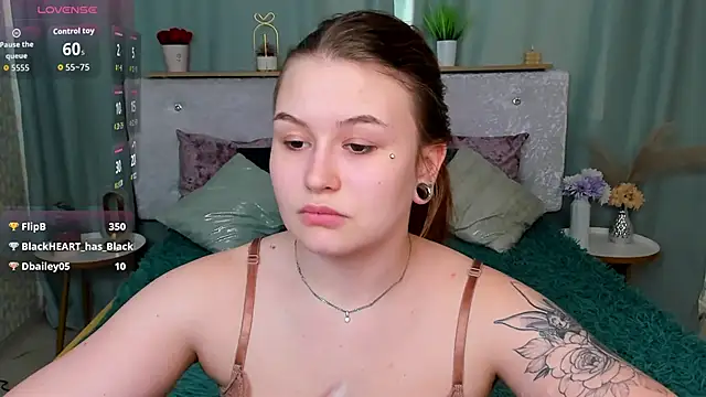 MilanaXHoney Live XXX-chat