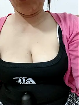 linhha23 网络视讯表演