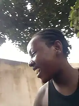 Broan_me – Naživo XXX chat