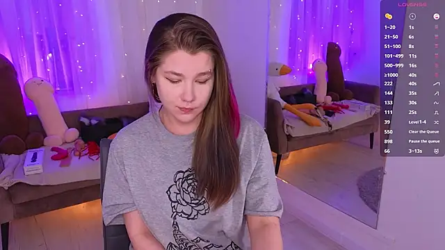 Mira_Falls' Live XXX Chat