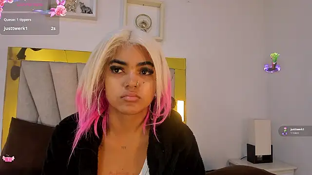 vahiolet_fuentes 라이브 XXX 채팅