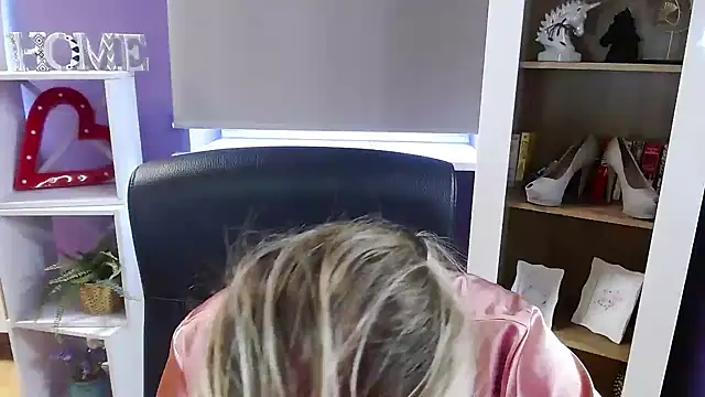 Zoey_Erotic live XXX chat