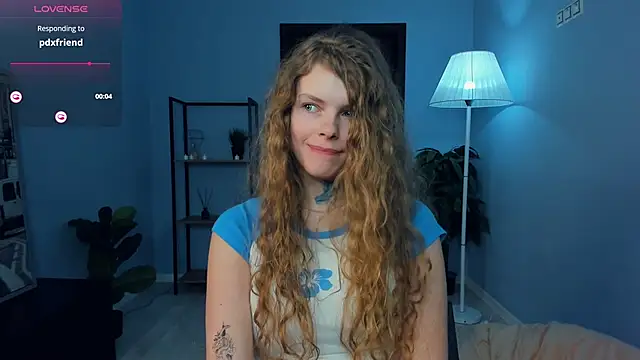 RayaNenlia: απευθείας συνομιλία ΧΧΧ