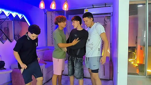 Онлайн чат XXX Houseofwarrios