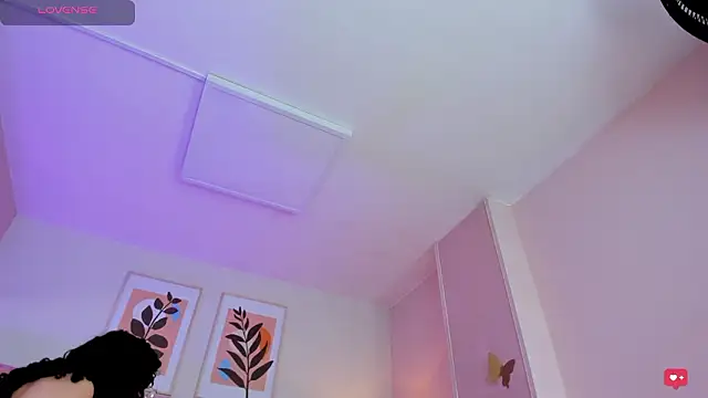 Živý XXX chat DemiJones_