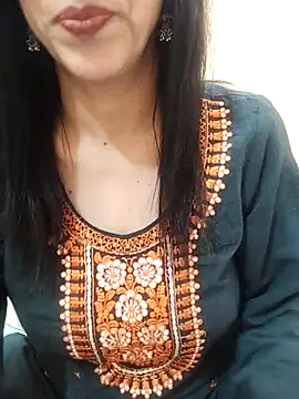 meenu_bhabhi547 webkamerás műsora