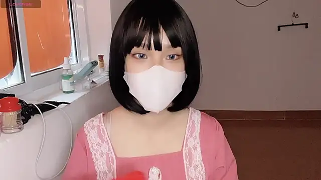 Tieu-May 即時 XXX 聊天