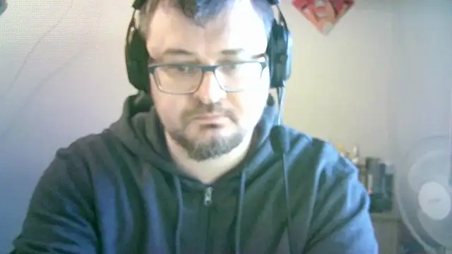 SirAbuserのウェブカメラショー