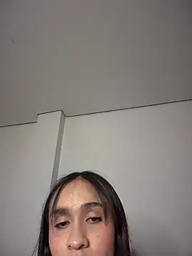 Isabella-TeenのライブXXXチャット