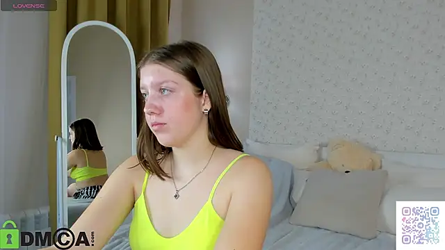 Chat +18 de Casandra_Joness ao vivo