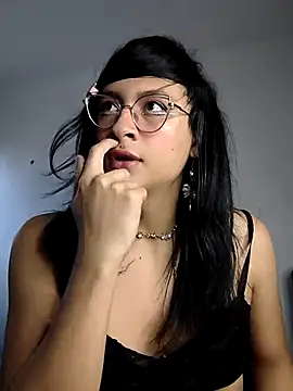 Kiitygirl 在線直播表演