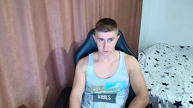 Pokazy przed kamerką – TodMusclePower9