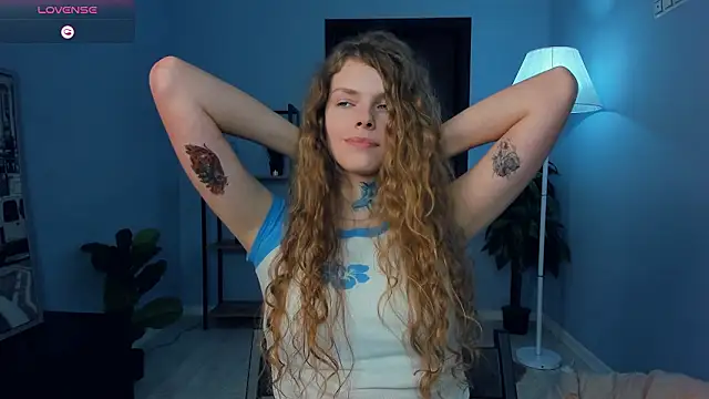 RayaNenlia Adlı Modelin Canlı XXX Sohbeti