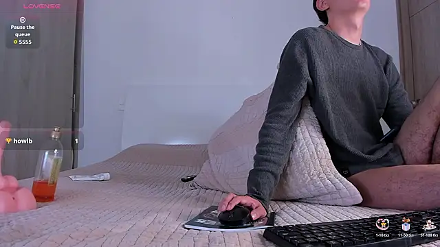 عرض كام Aaron_Tate