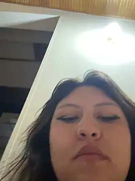 Larissa_Antonella: απευθείας συνομιλία ΧΧΧ