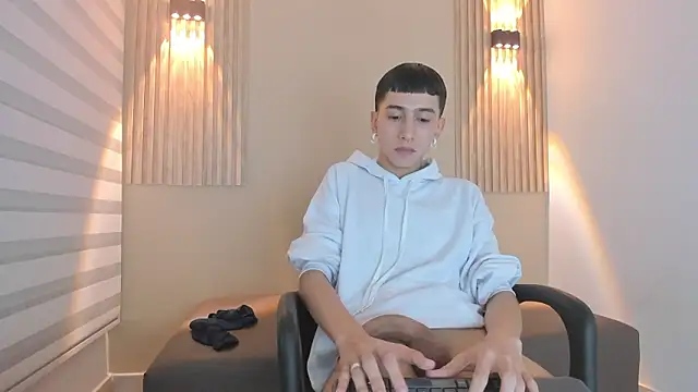 XXX chat uživo modela lian_cameron