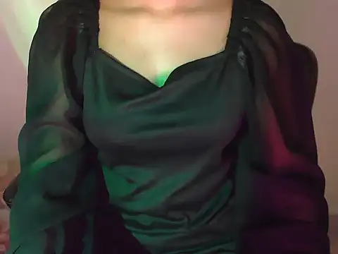 C_p_r_puoja Webcamshow