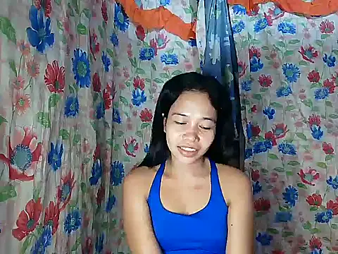 PinaySkinnyGirl Chat XXX live