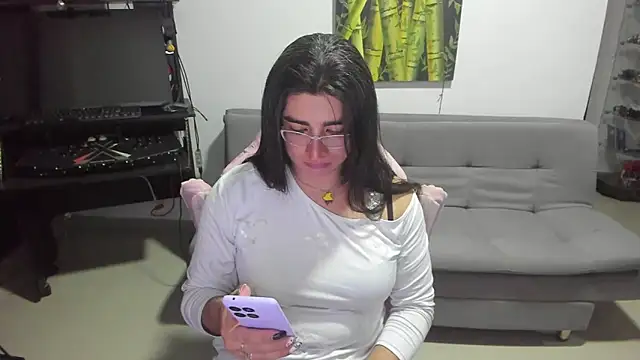 Khalifa_Gold Adlı Modelin Canlı XXX Sohbeti