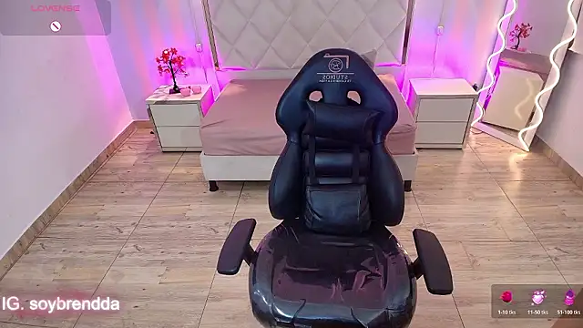 Brendda_tay Live XXX-Chat