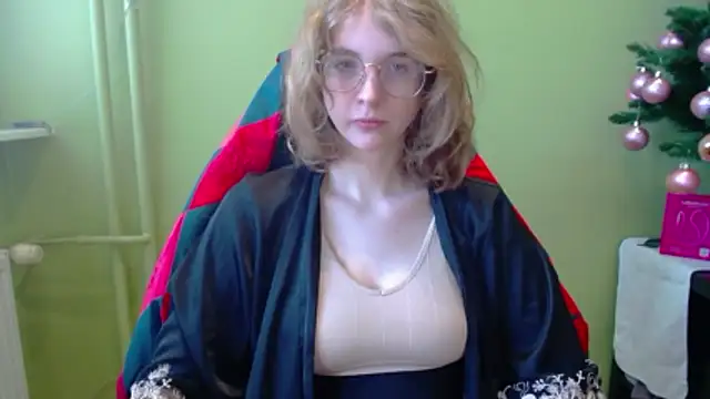 Chat +18 de juicyPenny ao vivo