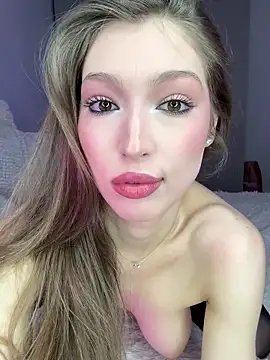 Chatroom XXX en direct de AngelLeeen