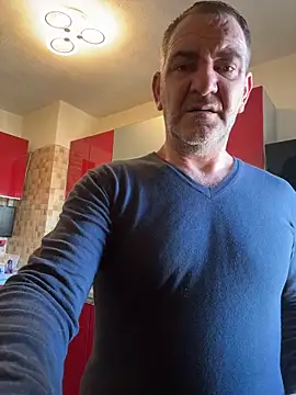 Chat XXX ao vivo de COBRAboySEX@xh